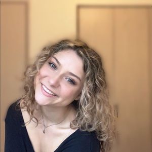 Meet your Posher, Zoe